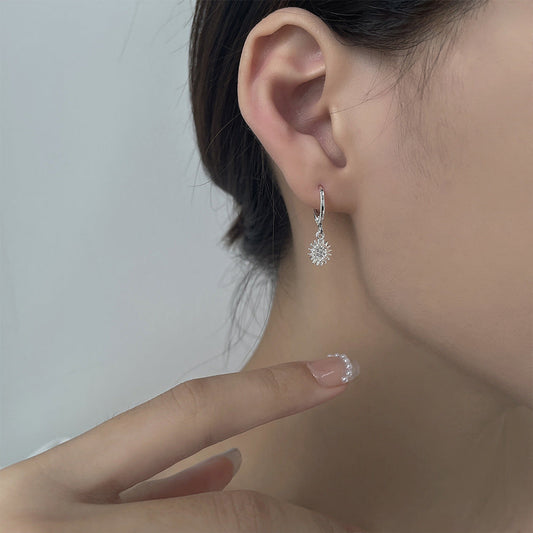 AZURE LEAF Diamond-Studded Sunflower Earrings